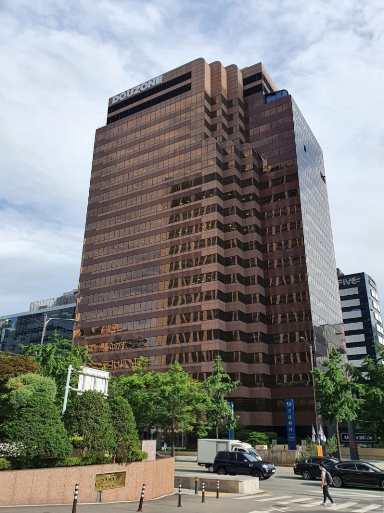 더존비즈온, 스웨덴 사모펀드 EQT파트너스에 팔렸다