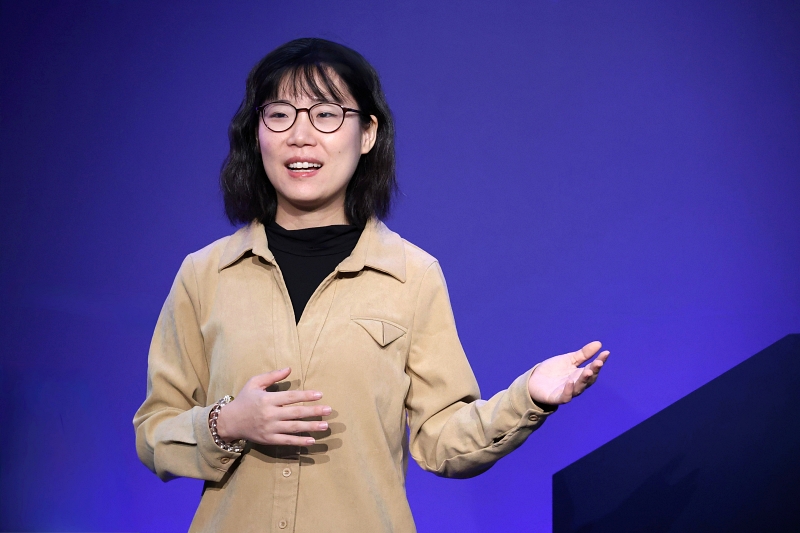 2025년 데이터 및 분석 트렌드: AI 시대의 데이터 활용 극대화 전략