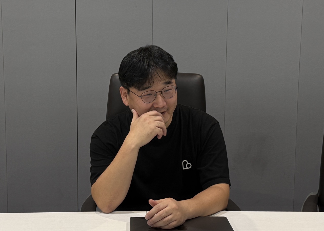 위버스 나와 케데헌·오아시스까지…비마이프렌즈의 글로벌 팬덤 공략법