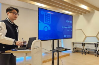 [현장] 자동차 사고기록장치 해킹 실증 “제조사 아니라 설계 문제”