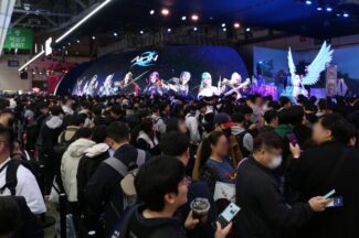 [지스타2025] 엔씨(NC) ‘아이온2’ 대박…대기만 4시간